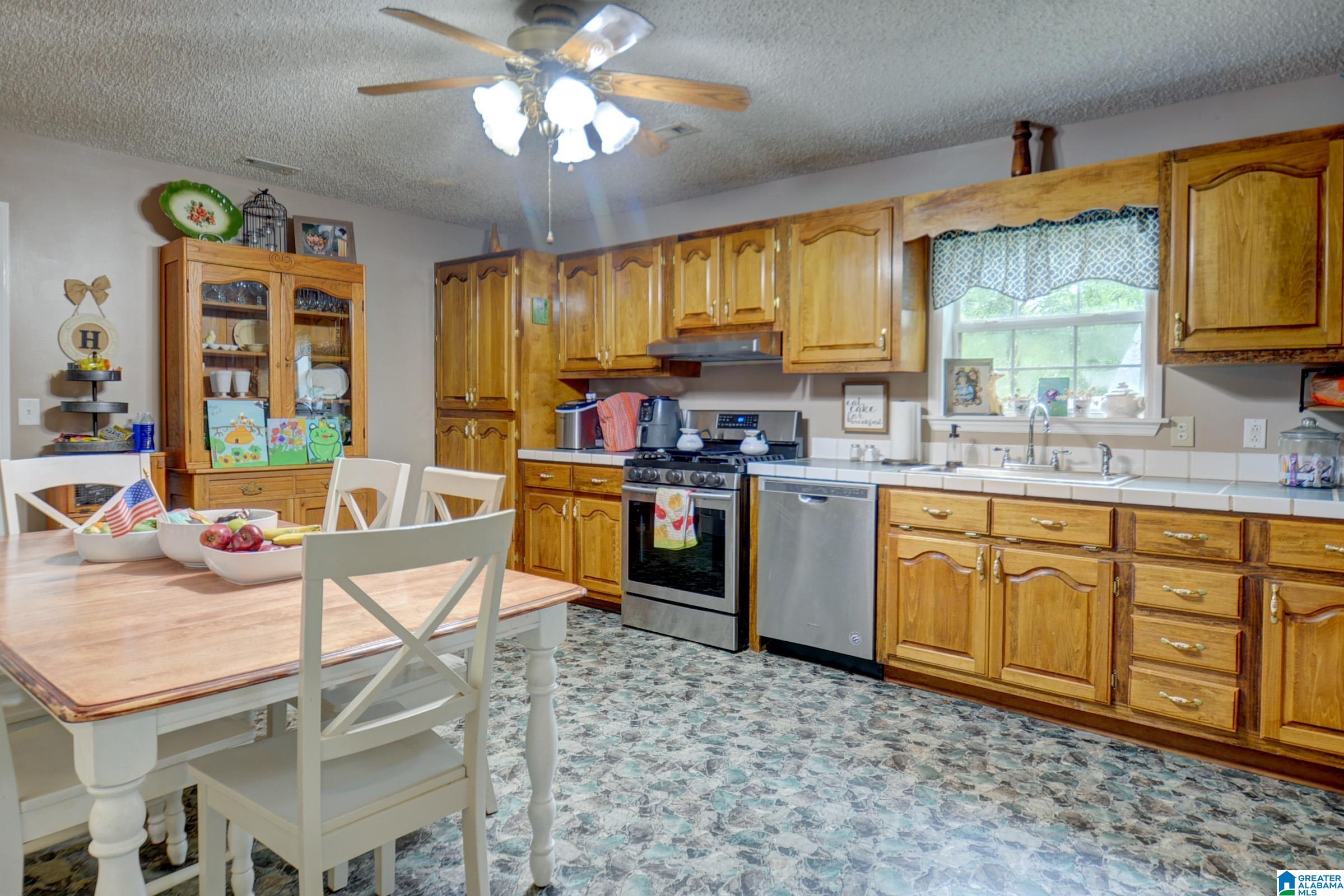 303 Airport Road Clanton, AL 35045 - Photo 5 of 37