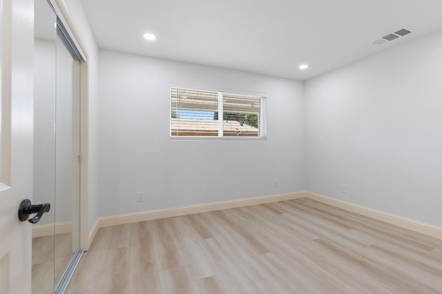 403 Kerr Avenue Modesto, CA 95354 - Photo 29 of 36