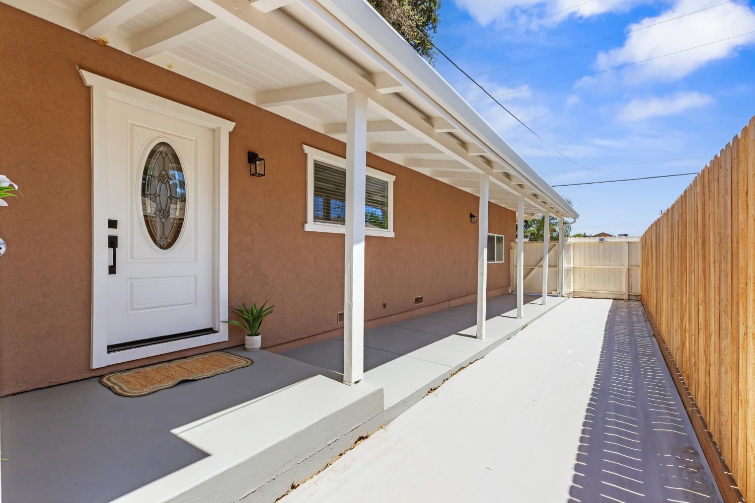 403 Kerr Avenue Modesto, CA 95354 - Photo 9 of 36