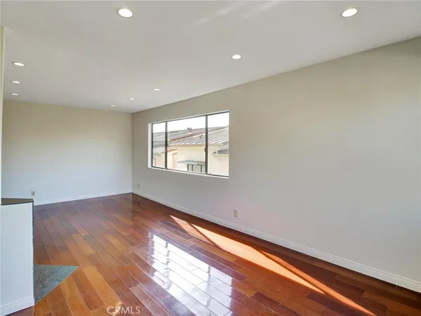$679,000 | 1134 Campbell Street, Unit 307, Glendale, CA 91207