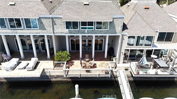 $2,745,000 | 16451 Wimbledon Lane, Huntington Beach, CA 92649