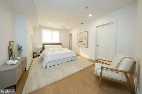 $499,000 | 724 North 19th Street, Unit 1, Philadelphia, PA 19130