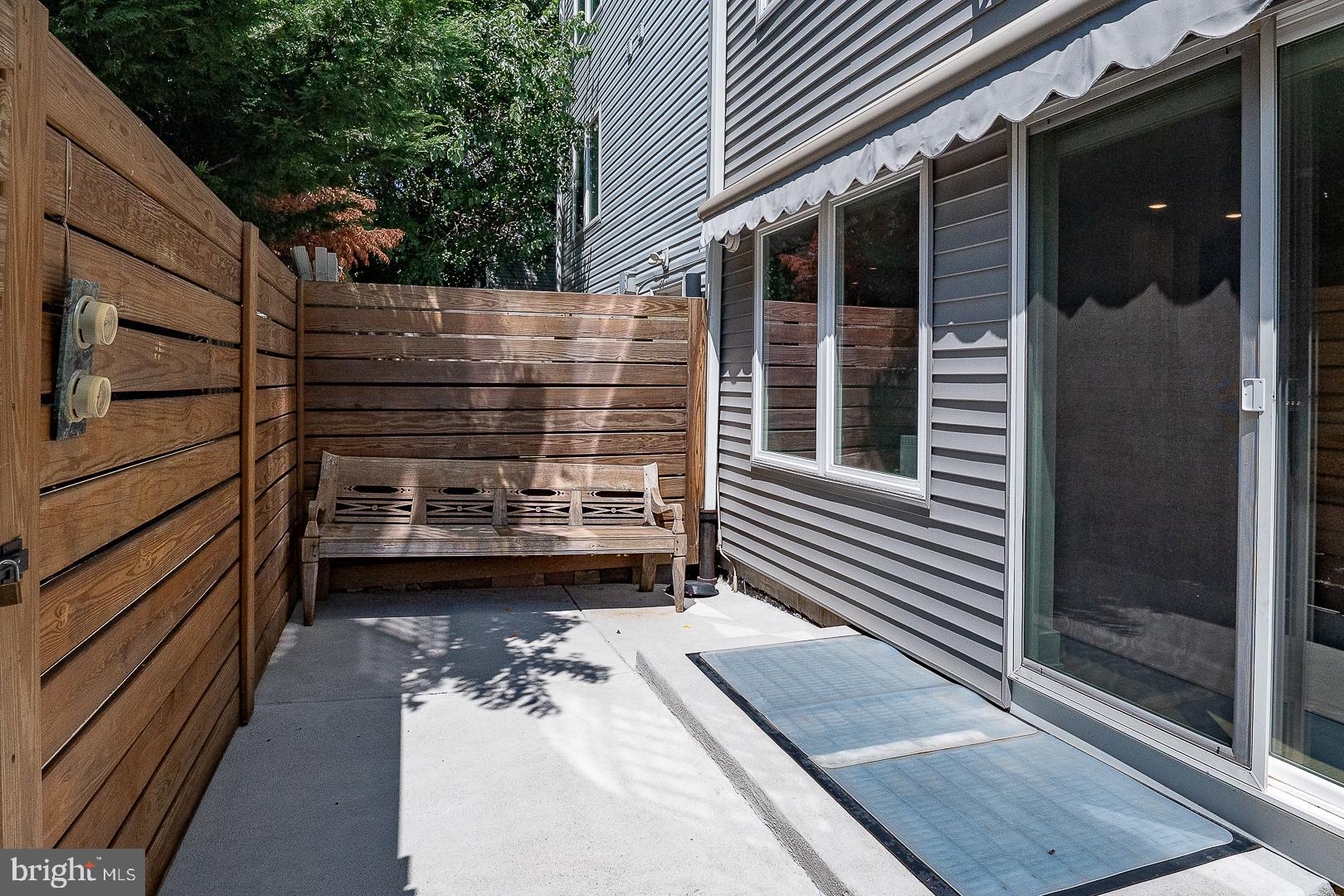 724 North 19th Street, Unit 1 Philadelphia, PA 19130 - Photo 10 of 25 Private patio