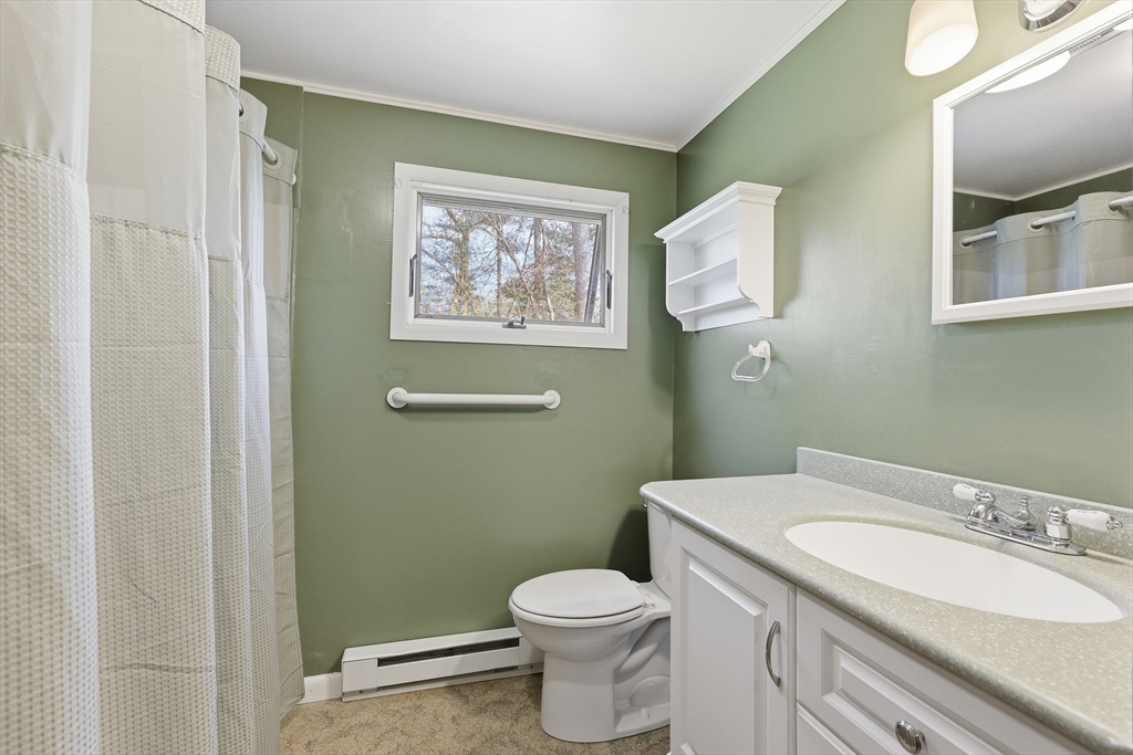 135 Pine Acre Road Springfield, MA 01129 - Photo 13 of 35