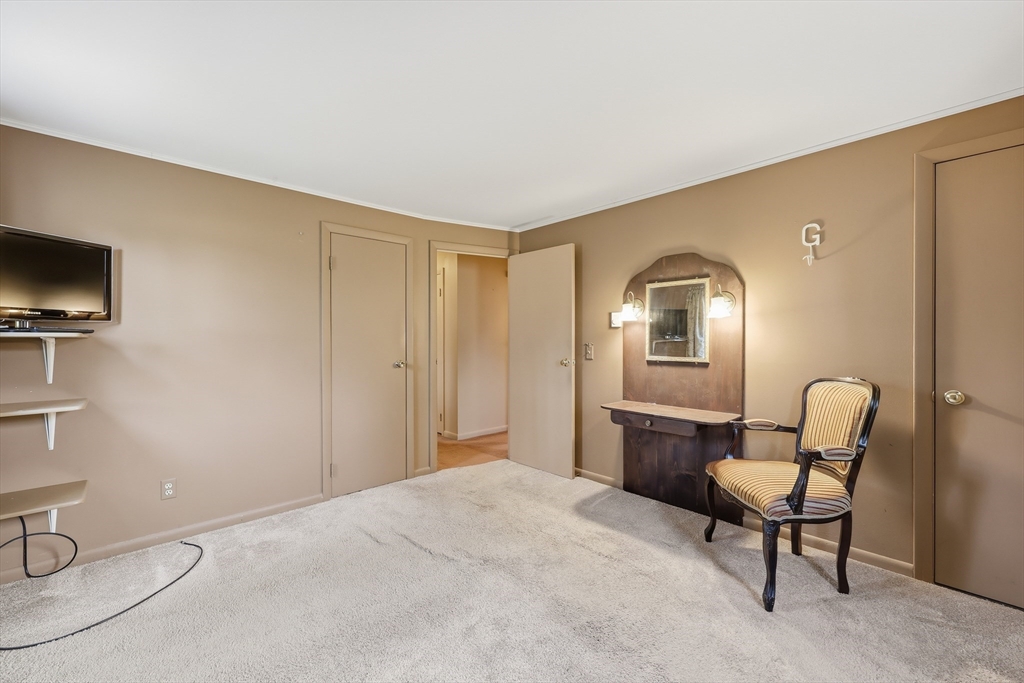 135 Pine Acre Road Springfield, MA 01129 - Photo 16 of 35