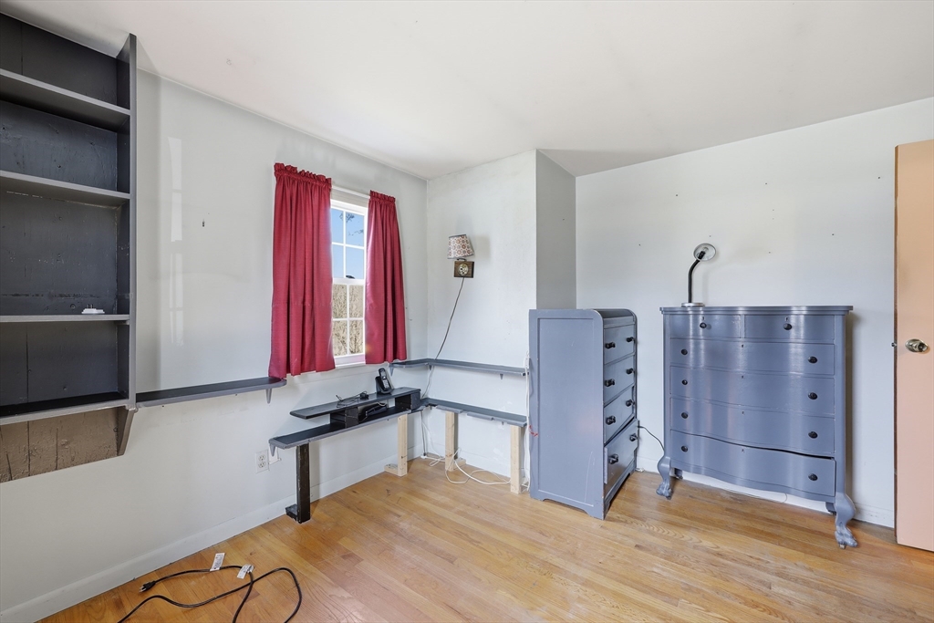 135 Pine Acre Road Springfield, MA 01129 - Photo 19 of 35