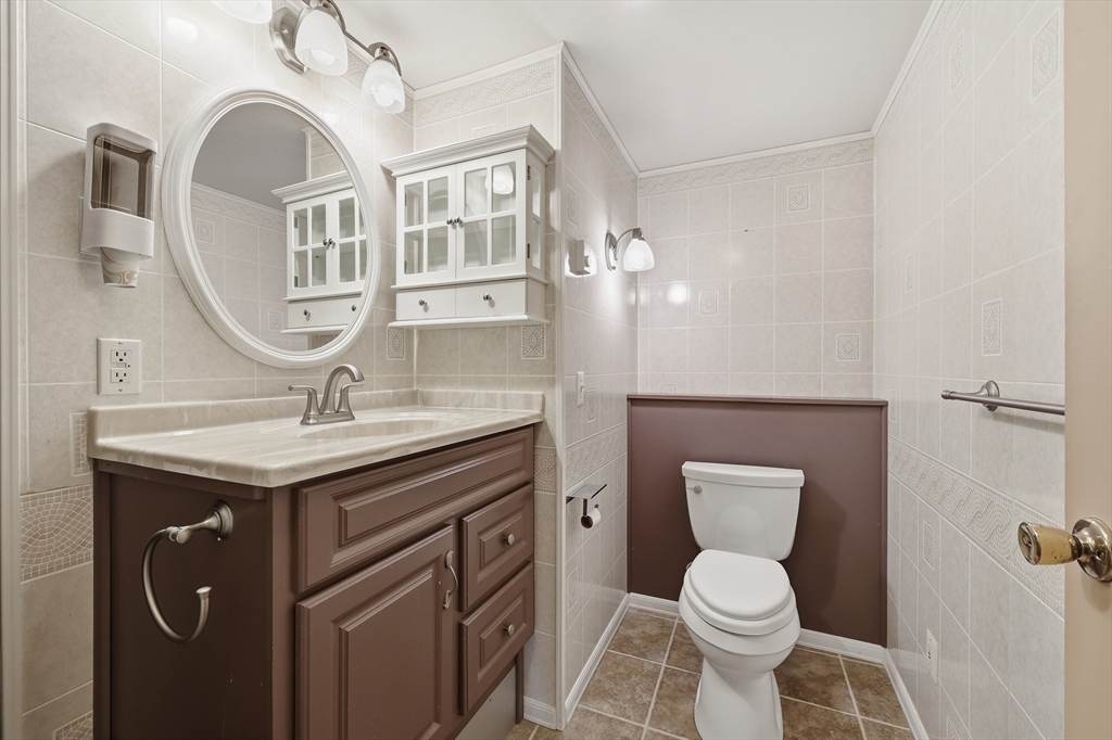 135 Pine Acre Road Springfield, MA 01129 - Photo 20 of 35