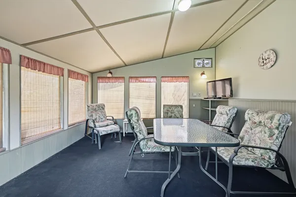 $299,000 | 135 Pine Acre Road, Springfield, MA 01129