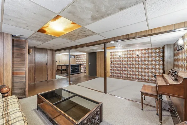 $299,000 | 135 Pine Acre Road, Springfield, MA 01129