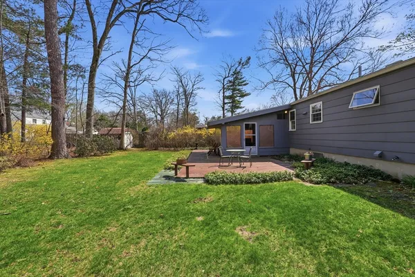 $299,000 | 135 Pine Acre Road, Springfield, MA 01129