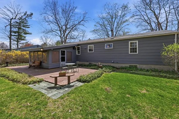 $299,000 | 135 Pine Acre Road, Springfield, MA 01129