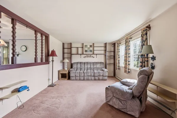 $299,000 | 135 Pine Acre Road, Springfield, MA 01129