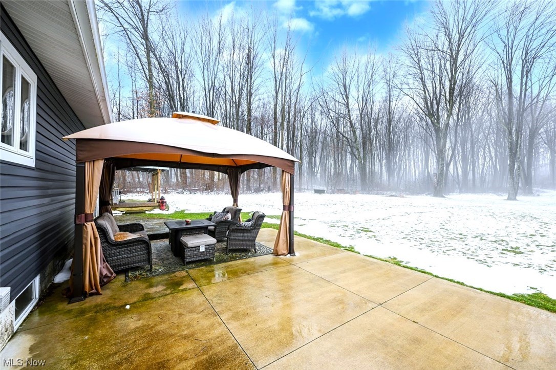 2274 Coon Road Akron, OH 44321 - Photo 40 of 44 *PEACEFUL BACK YARD ~