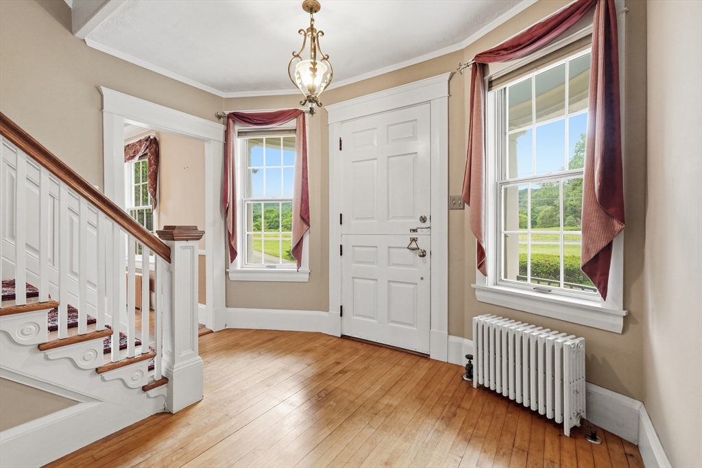 243 Colrain Road Greenfield, MA 01301 - Photo 5 of 42