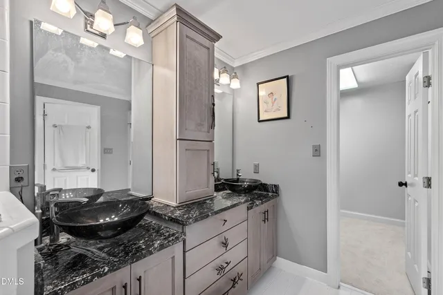 $925,000 | 4820 Sandberry Lane, Raleigh, NC 27613