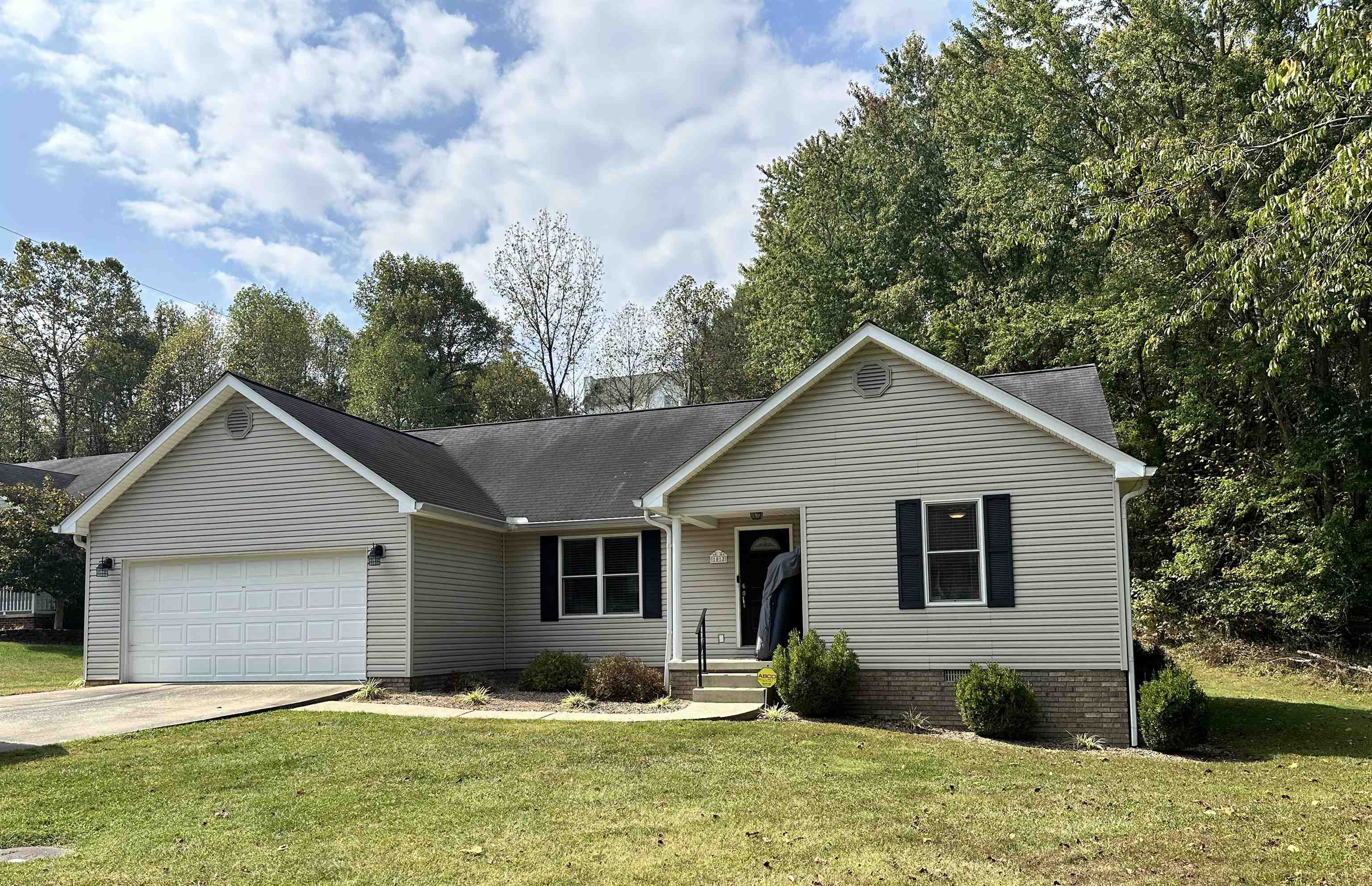 1012 Winters Drive Raceland, KY 41169 - Photo 3 of 11