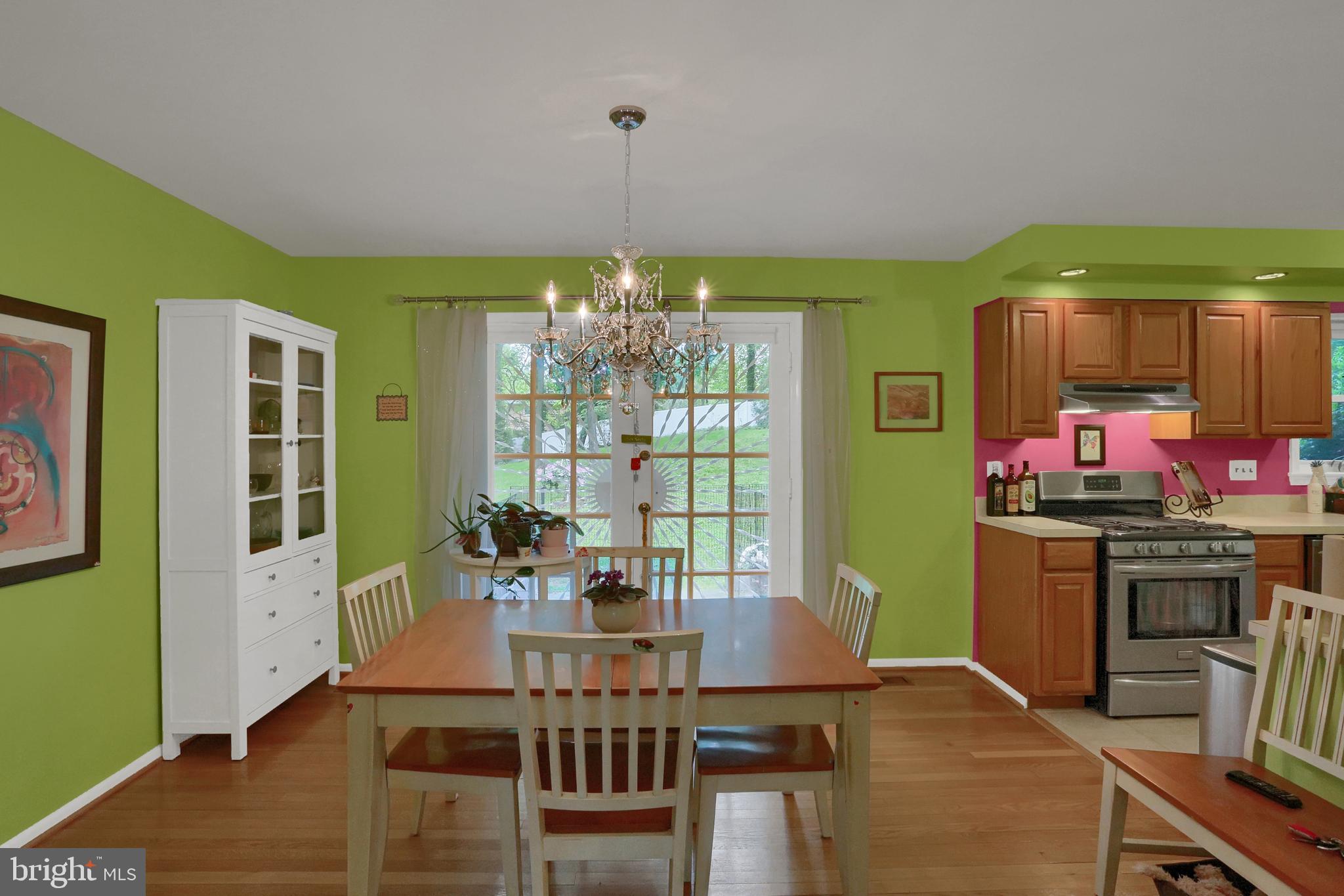 19009 Willow Grove Road Olney, MD 20832 - Photo 6 of 27