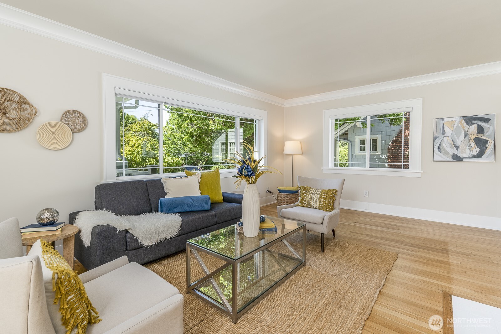 1716 North 46th Street Seattle, WA 98103 - Photo 2 of 21 Gallery Image 2