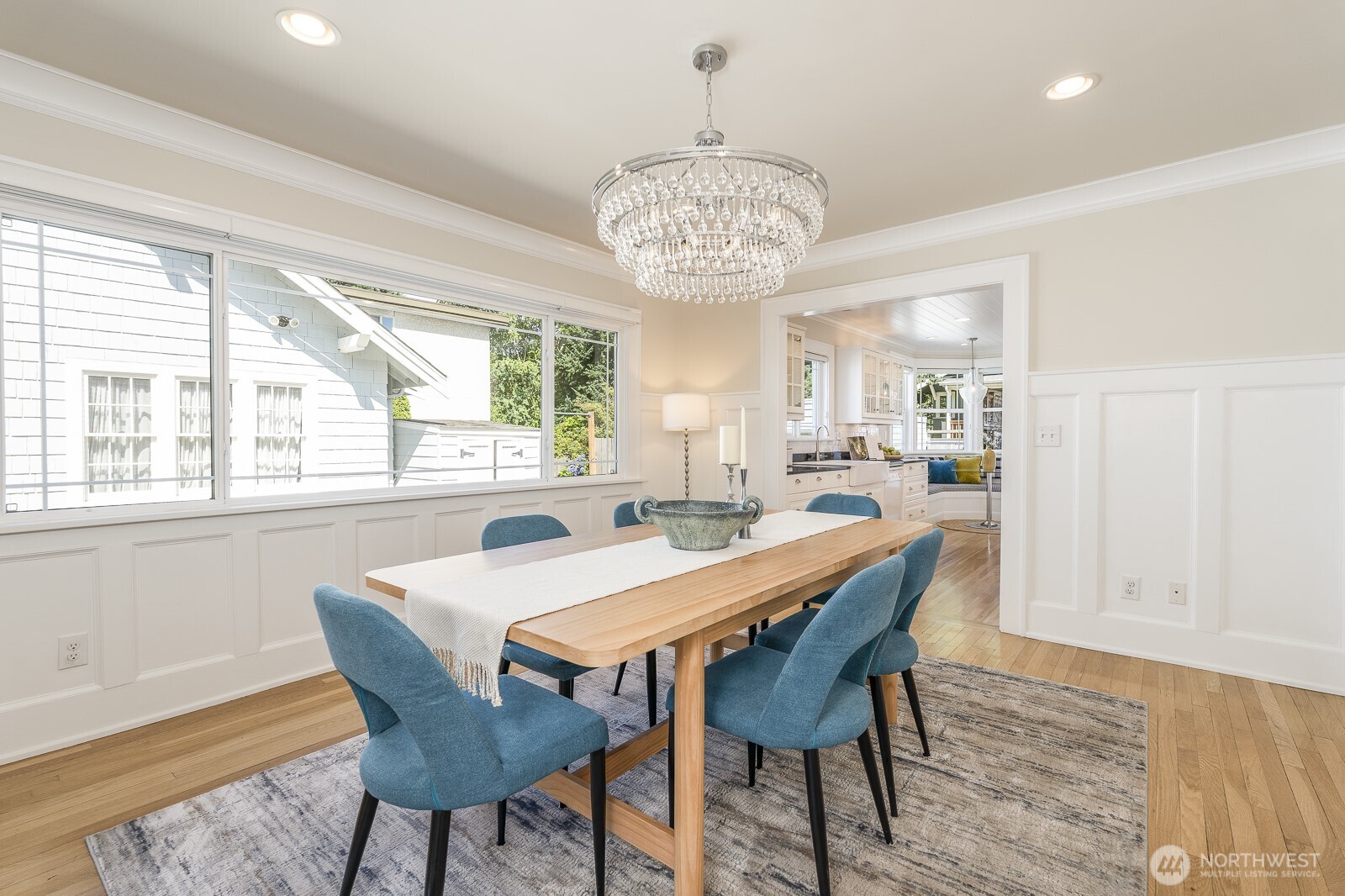 1716 North 46th Street Seattle, WA 98103 - Photo 5 of 21 Gallery Image 5