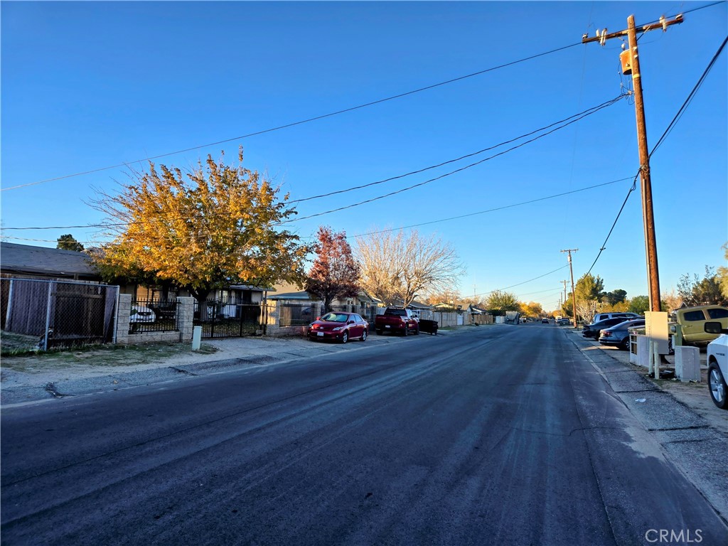 40525 166th Street East Lancaster, CA 93535 - Photo 19 of 30 a view of a street with a building in the background