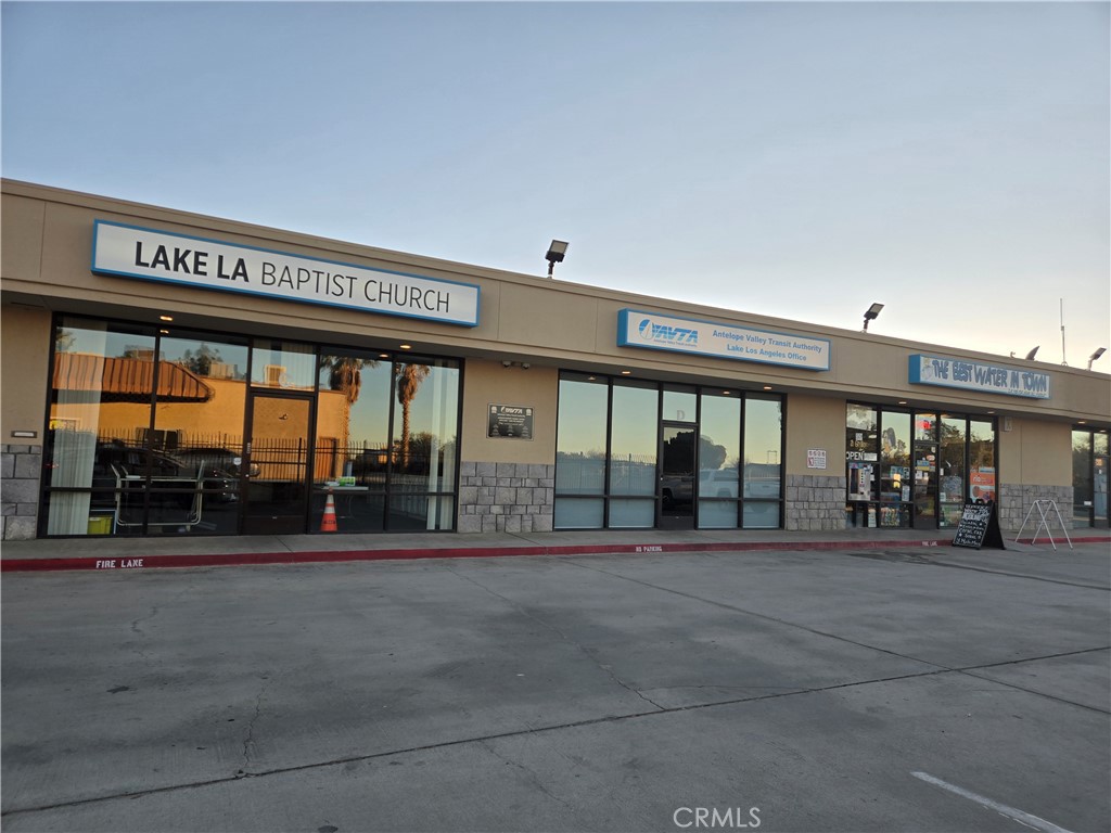 40525 166th Street East Lancaster, CA 93535 - Photo 23 of 30 a front view of a building
