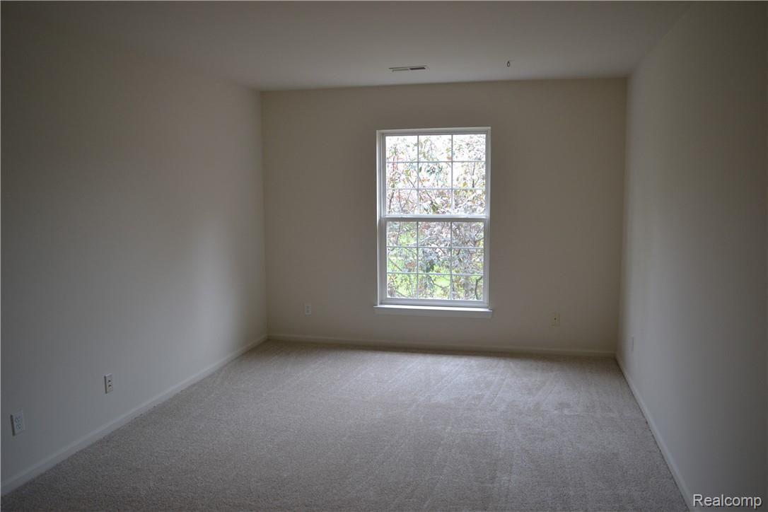 3631 Tremonte Circle Rochester, MI 48306 - Photo 11 of 20 11 - Bedroom 2.JPG