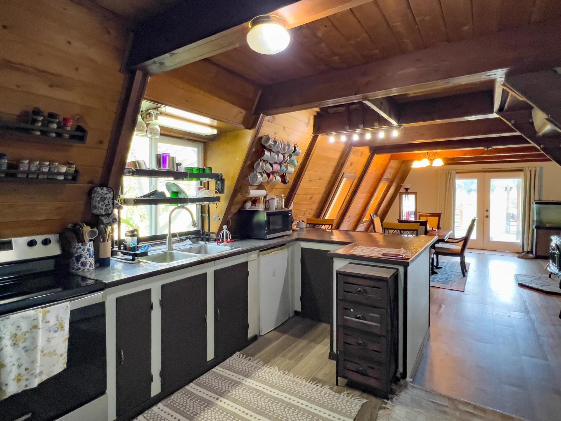 2063 A Marble Valley-Basin Road Addy, WA 99101 - Photo 18 of 35
