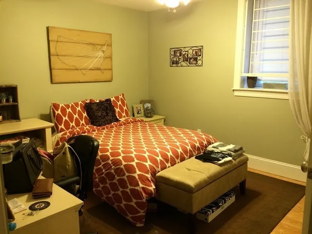 $6,800 | 178 Hillside Street, Unit 1, Boston, MA 02120