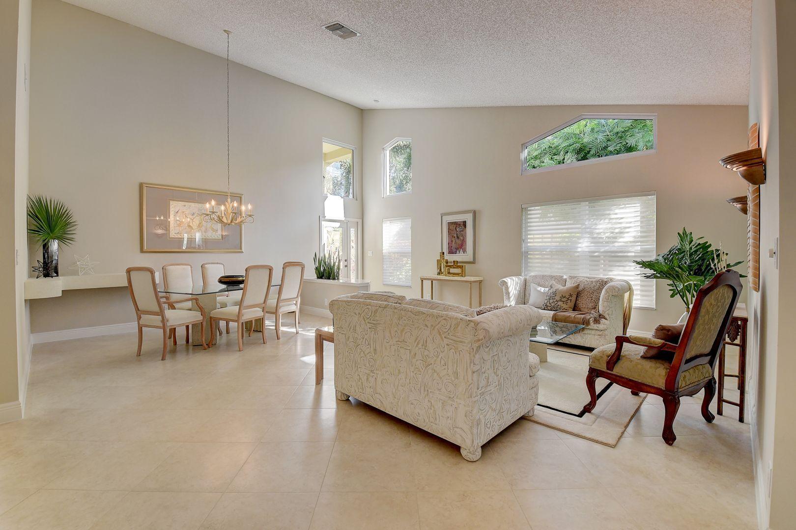 1322 Southwest 3rd Street Boca Raton, FL 33486 - Photo 7 of 38 Living Room