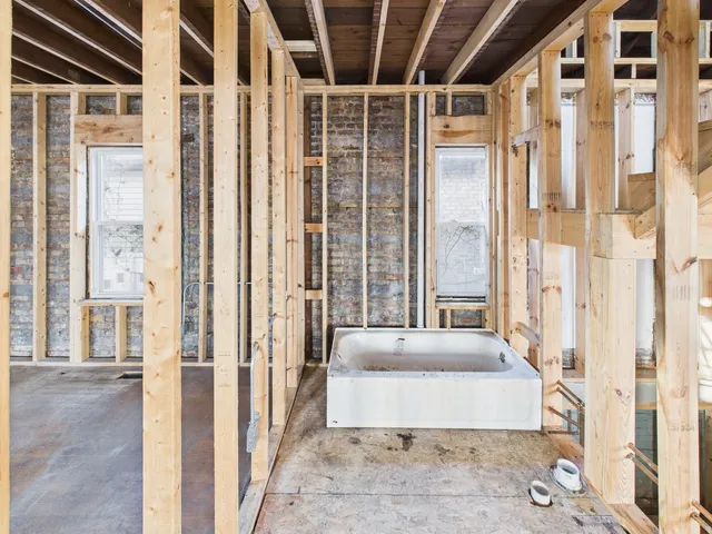 $92,900 | 8116 South Marquette Avenue, Chicago, IL 60617