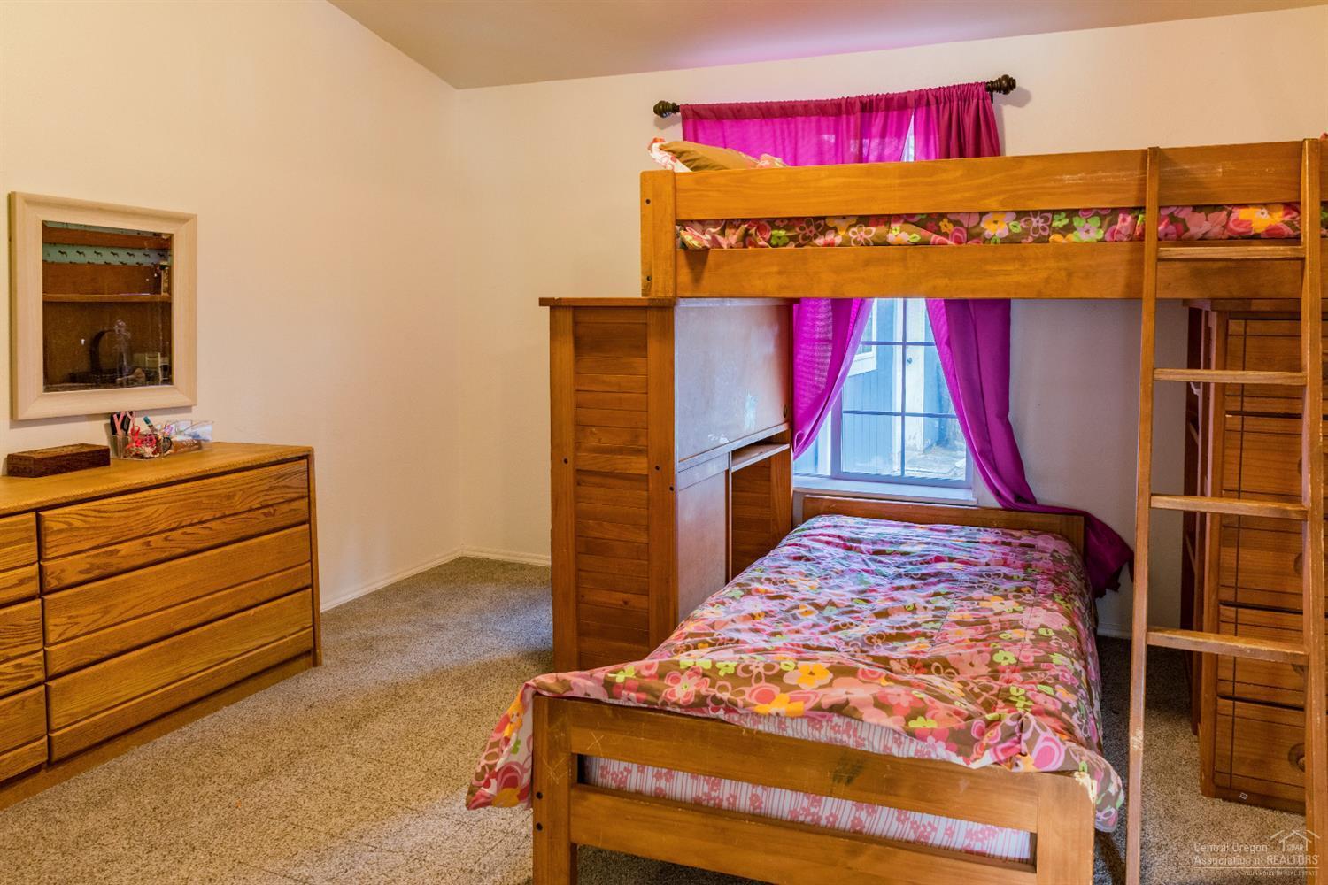 19022 Choctaw Road Bend, OR 97702 - Photo 17 of 22 Additional Photo