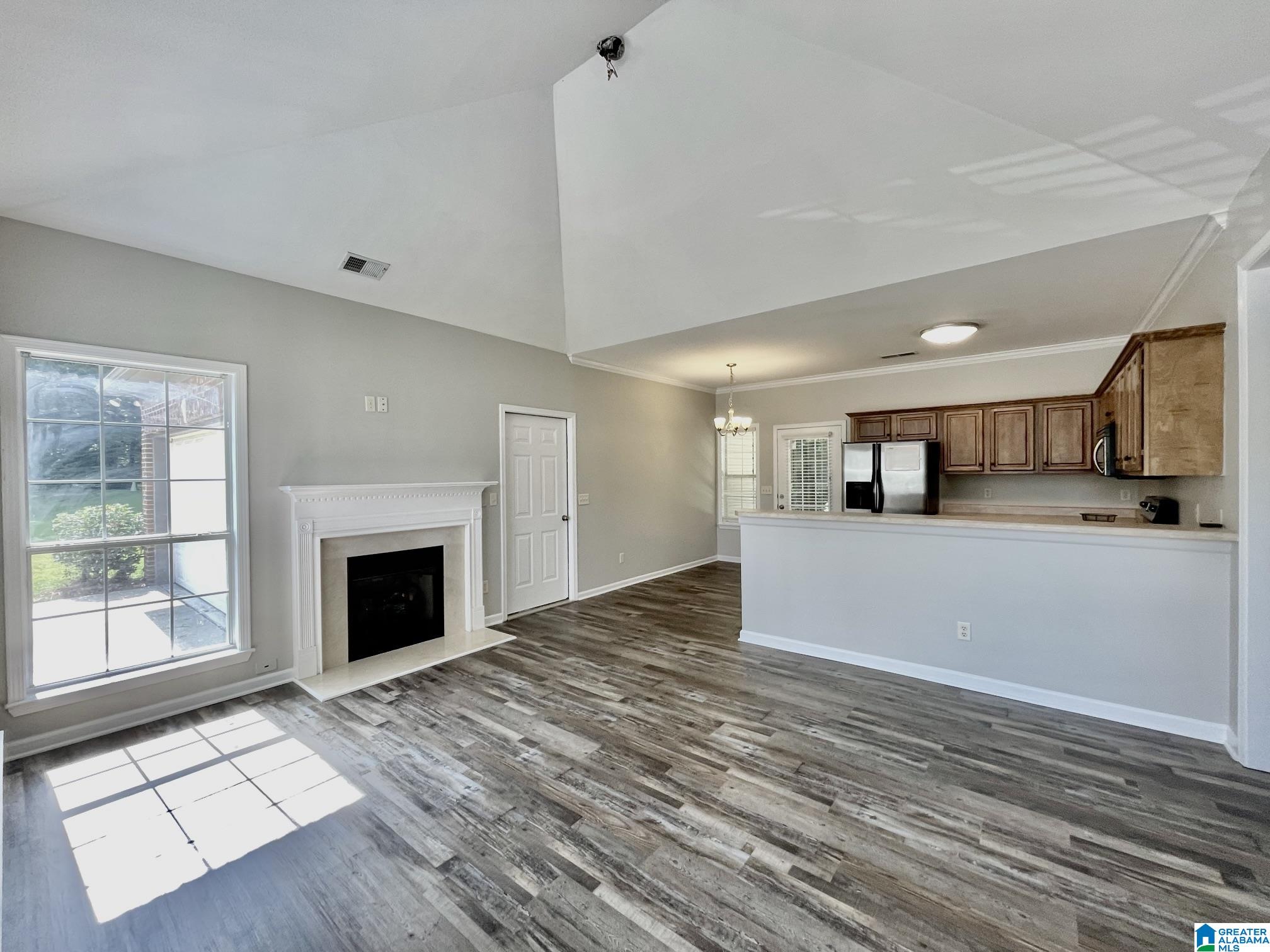 520 Park Village Lane Alabaster, AL 35007 - Photo 3 of 11