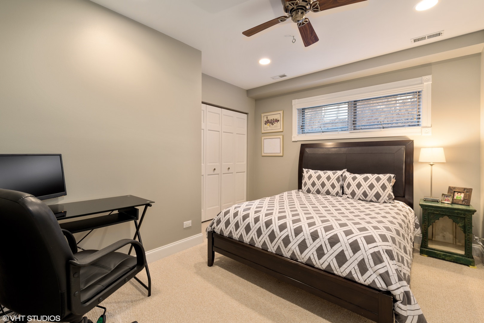 2430 West Iowa Street, Unit 1 Chicago, IL 60622 - Photo 13 of 17