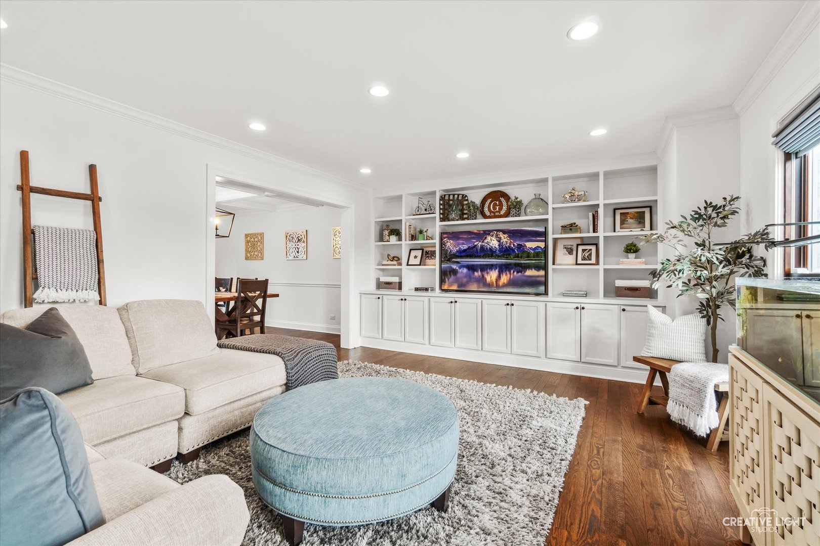 6N770 Splitrail Lane St. Charles, IL 60175 - Photo 3 of 34