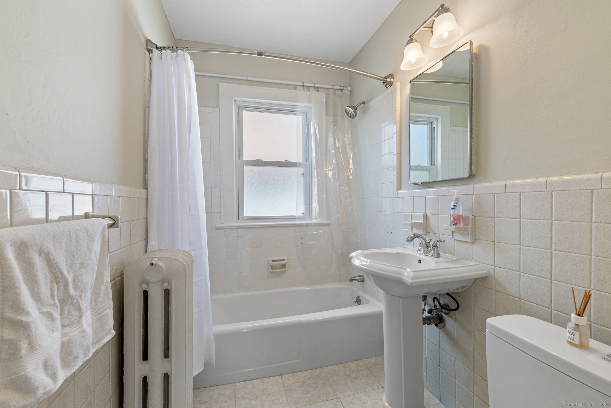 135 Dover Road West Hartford, CT 06119 - Photo 29 of 35