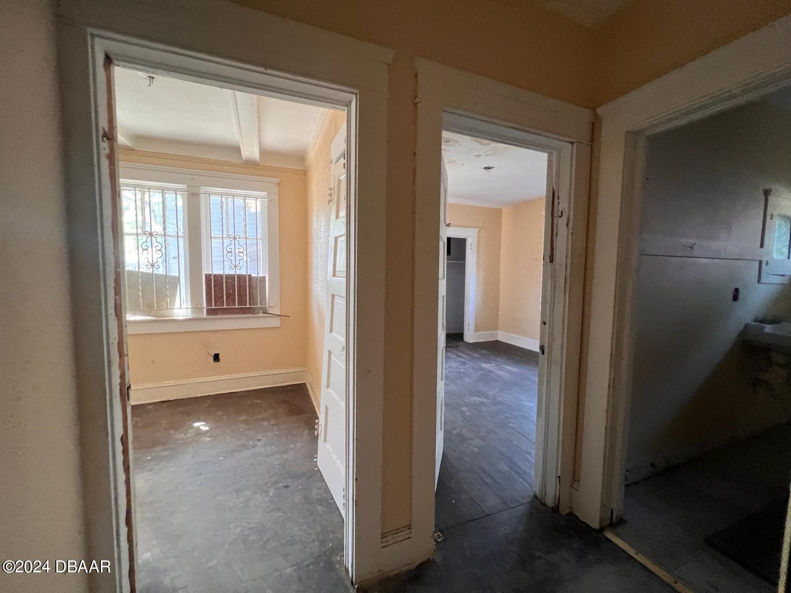 550 North Ridgewood Avenue Daytona Beach, FL 32114 - Photo 15 of 24 15- 550 N Ridgewood