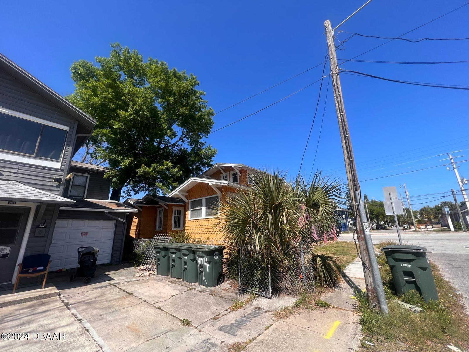 550 North Ridgewood Avenue Daytona Beach, FL 32114 - Photo 5 of 24 5-550 N Ridgewood