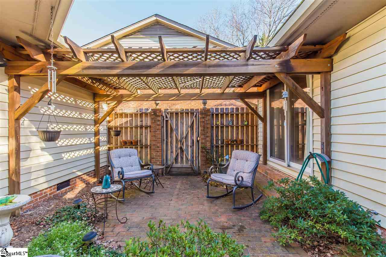 104 Hummingbird Ridge Greenville, SC 29605 - Photo 27 of 31 Gallery Image 27