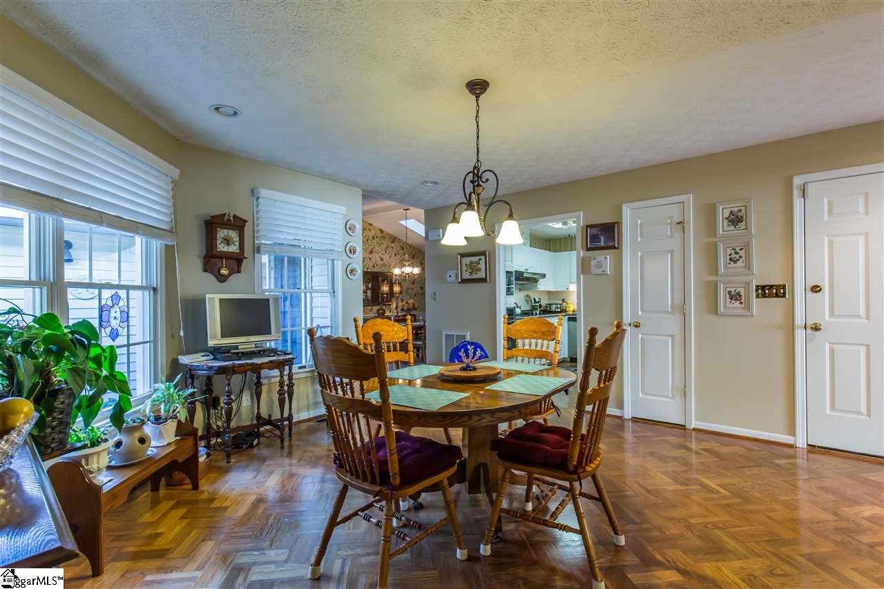 104 Hummingbird Ridge Greenville, SC 29605 - Photo 8 of 31 Gallery Image 8
