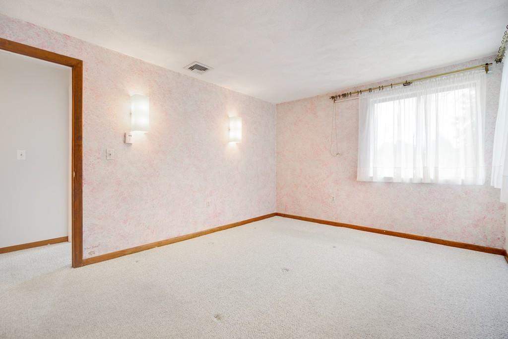18 Leonard Road Framingham, MA 01701 - Photo 21 of 42 Gallery Image 21