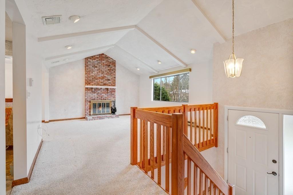 18 Leonard Road Framingham, MA 01701 - Photo 9 of 42 Gallery Image 9