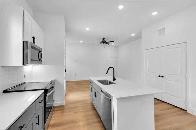 $2,031 | 1507 B Forward Drive, Little Elm, TX 75068