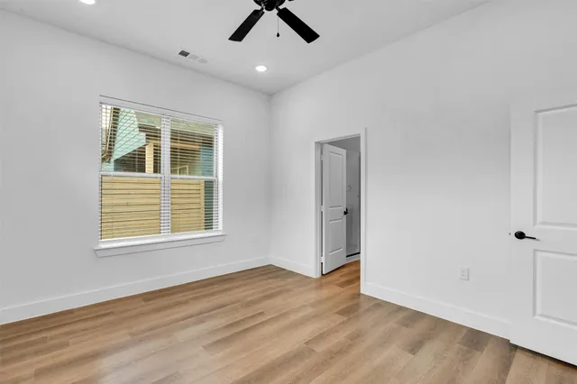 $2,031 | 1507 B Forward Drive, Little Elm, TX 75068