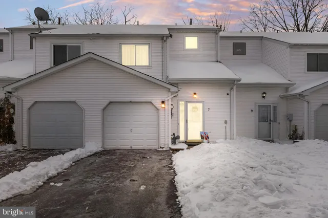 $329,900 | 7 Marjoram Drive, Lumberton, NJ 08048