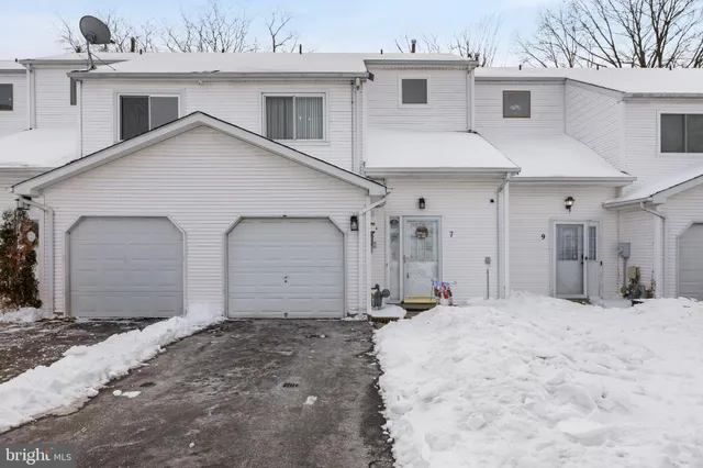 $329,900 | 7 Marjoram Drive, Lumberton, NJ 08048