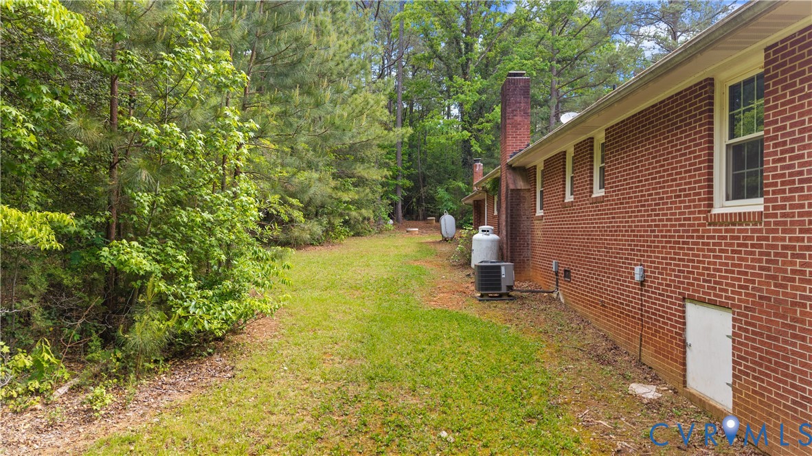 1920 Mill Quarter Road Ford, VA 23850 - Photo 36 of 49