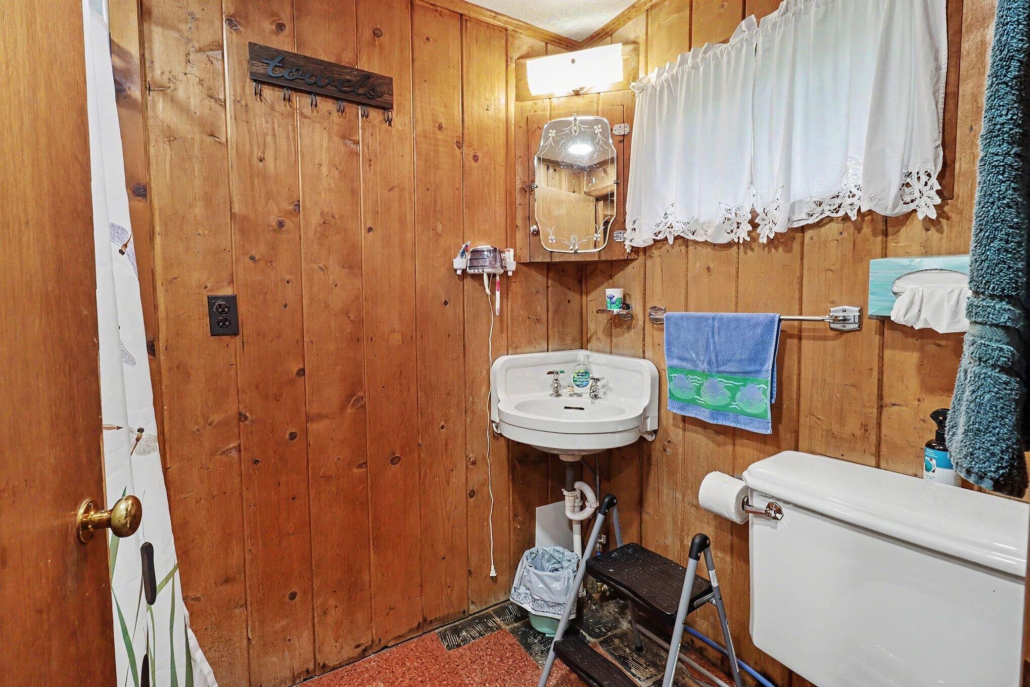 13484 West McBride Road Coral, MI 49322 - Photo 10 of 15 001_file_9918