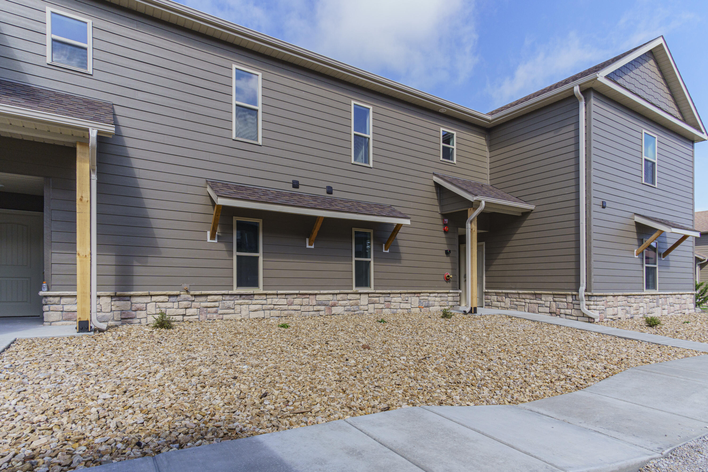 93 Bunker Drive, Unit 2 Reeds Spring, MO 65737 - Photo 1 of 1 93 Bunker Dr.
