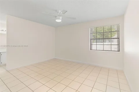 $395,000 | 11657 Northwest 11th Street, Pembroke Pines, FL 33026