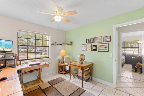 $350,000 | 11657 Northwest 11th Street, Pembroke Pines, FL 33026